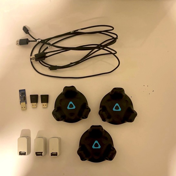vive trackers 3x